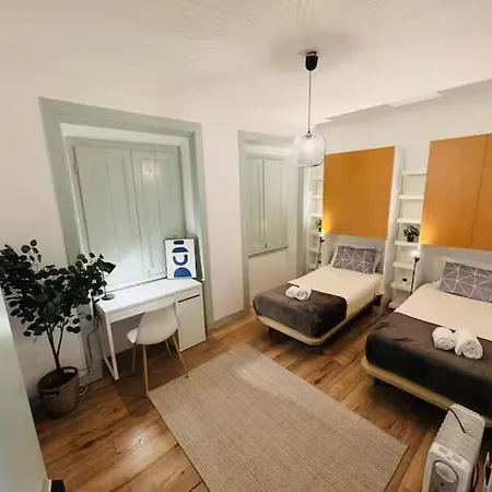 Lisboa Hostel Hostel *