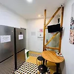 Lisboa Hostel Hostal *